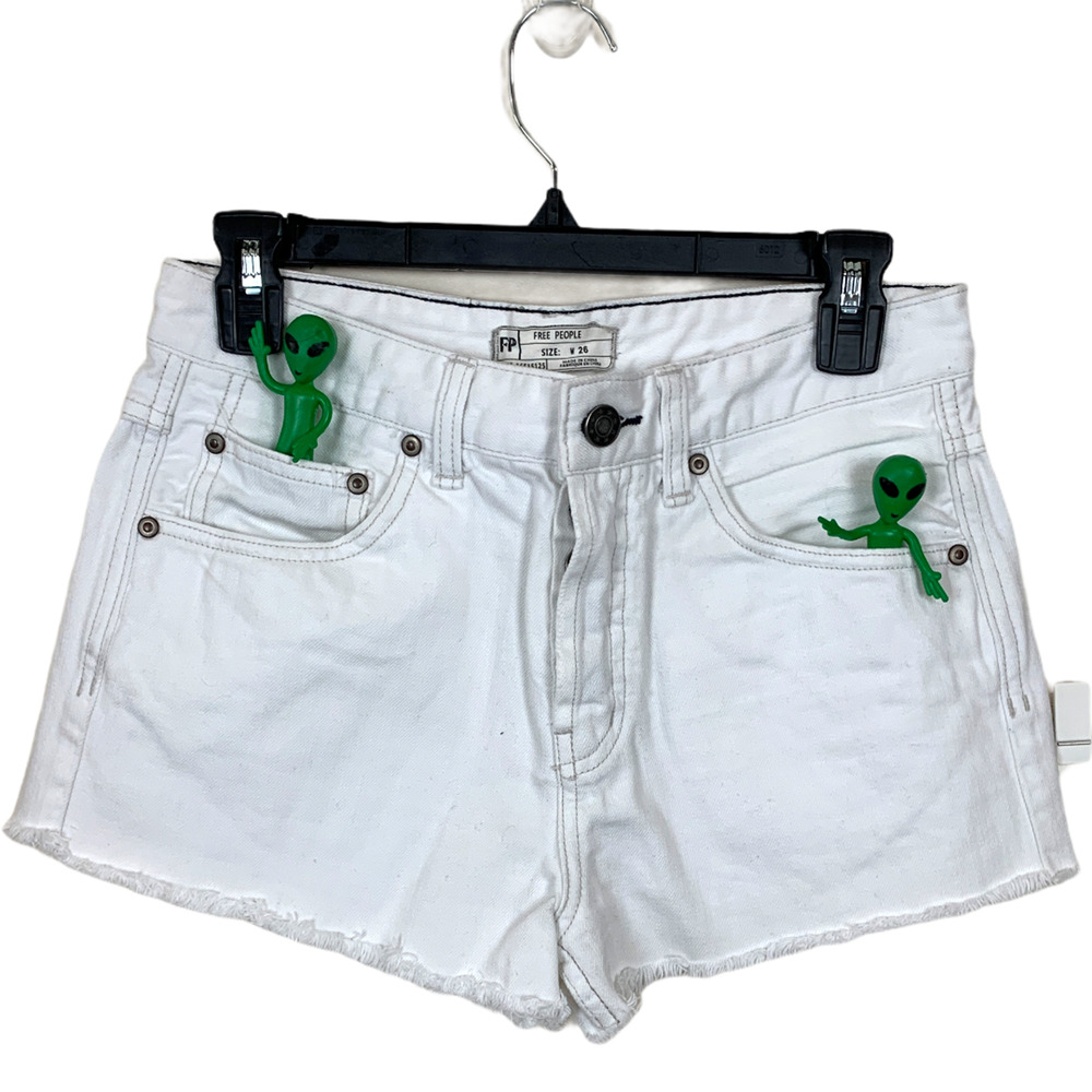 Free People White Denim Cutoffs Shorts SIZE 26 Raw Hem 5 Pocket Festival Jean